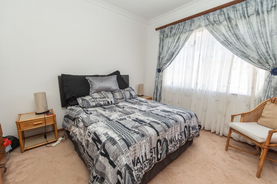 5 Bedroom Property for Sale in Framesby Eastern Cape